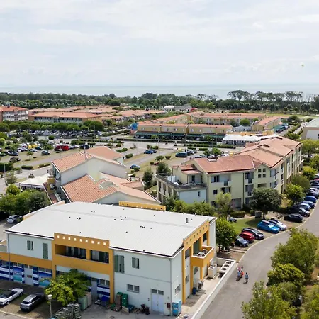 아파트 Robinia/pinetine Lido Altanea *