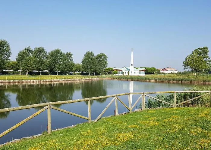 Robinia/pinetine Lido Altanea Caorle
