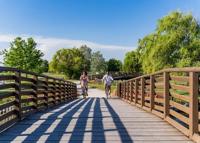 Robinia/pinetine Lido Altanea Apartamento Caorle