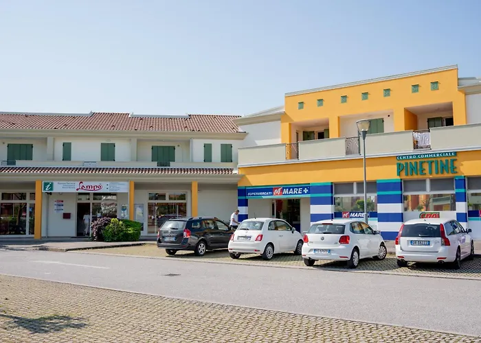 Robinia/pinetine Lido Altanea Apartamento